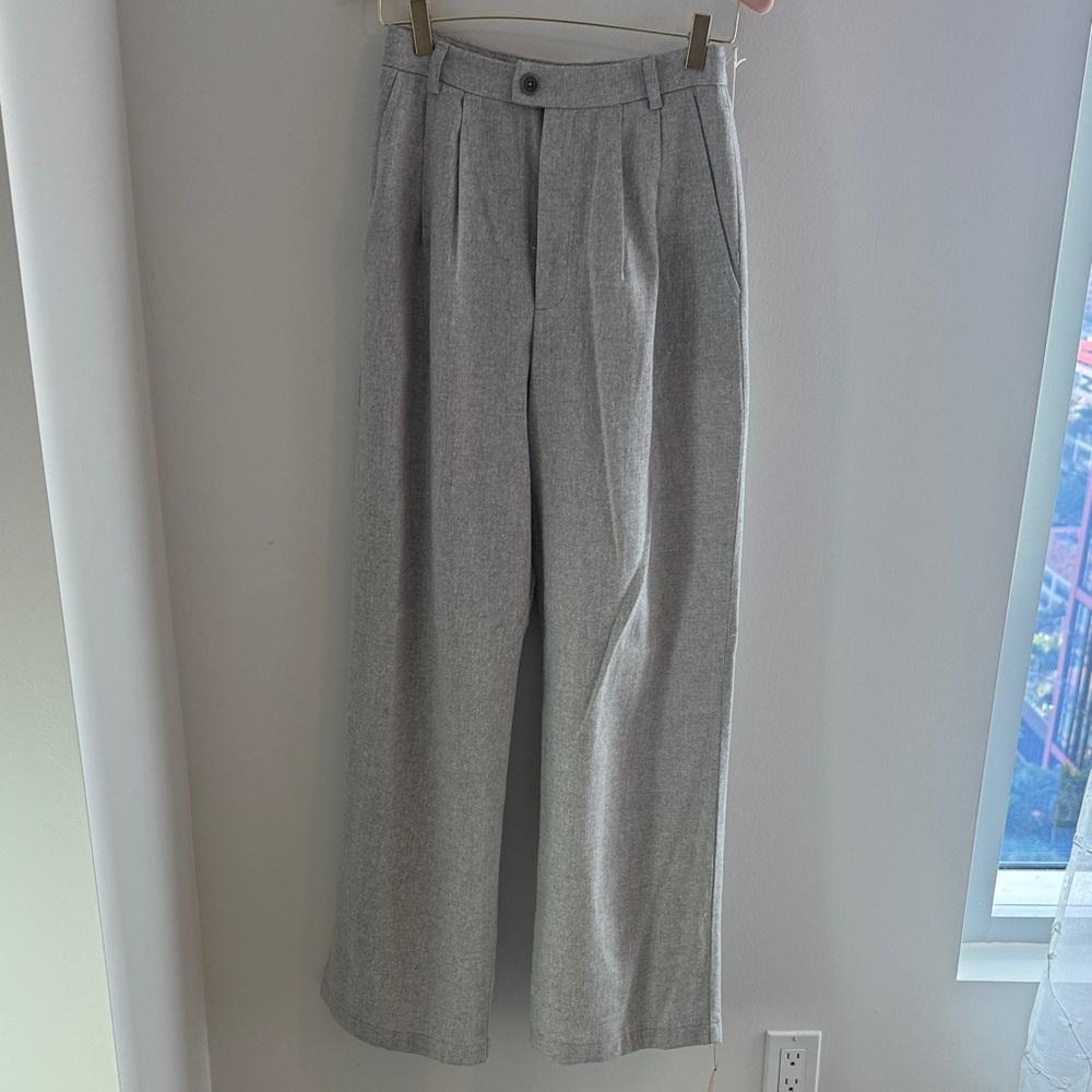 NWT Reformation High Waisted Montauk Wide Leg Women's Pants in Light Gray - Picture 3 of 5